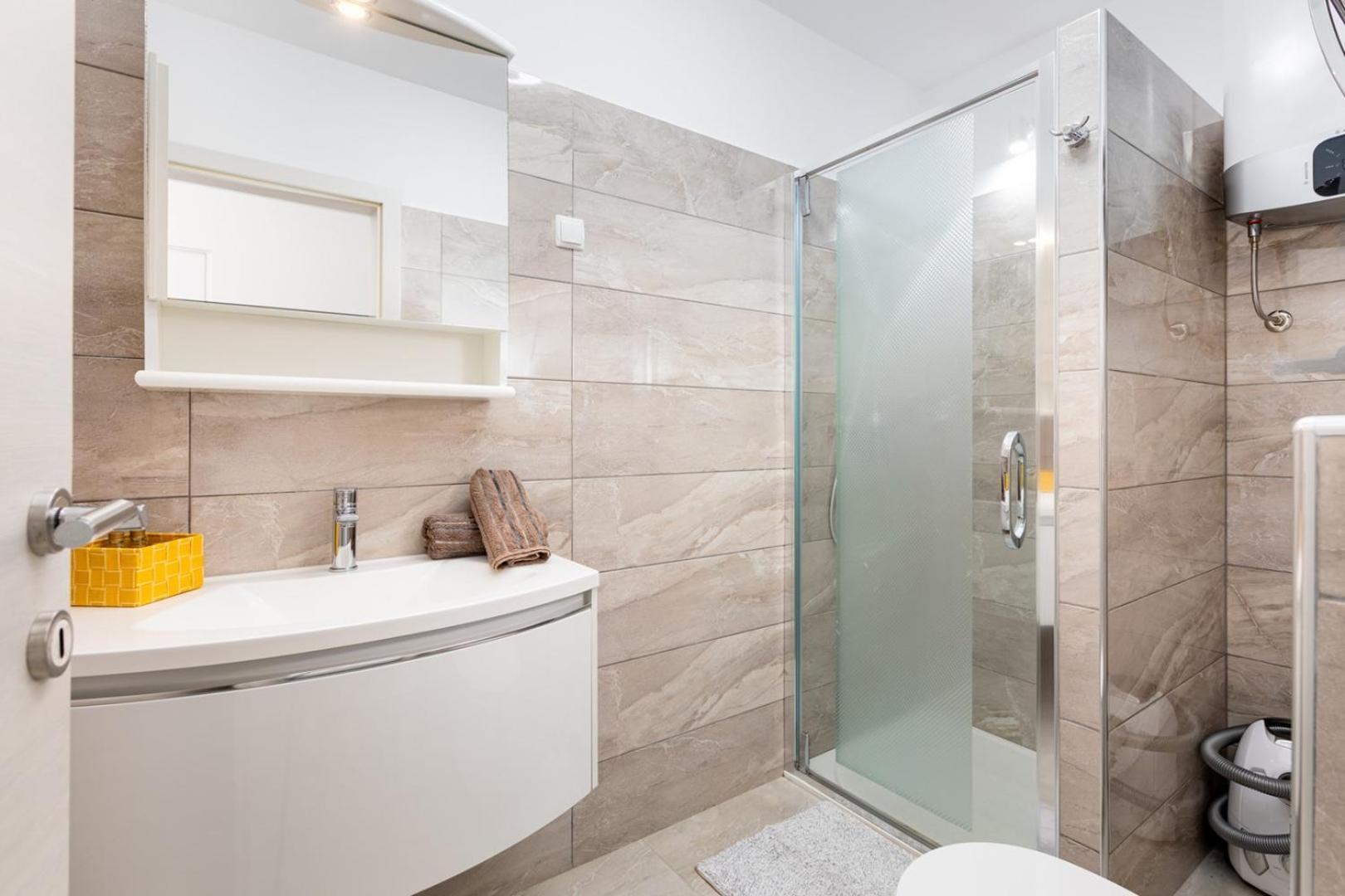 Apartments Tea مالينسكا المظهر الخارجي الصورة