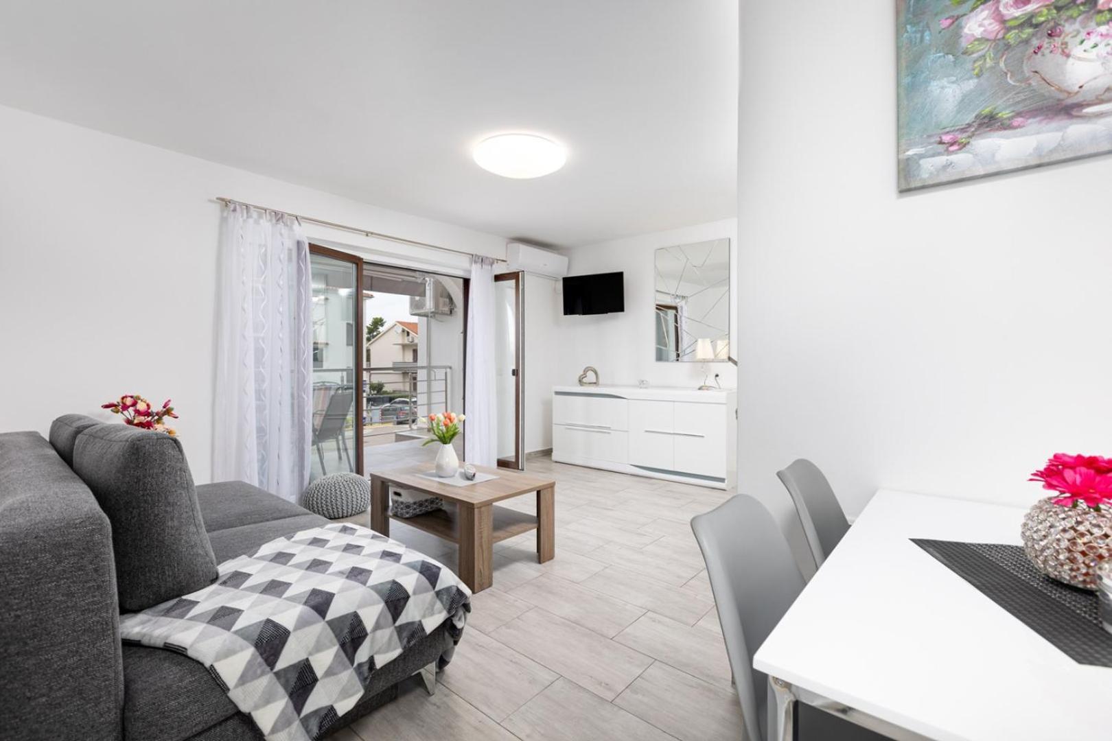 Apartments Tea مالينسكا المظهر الخارجي الصورة